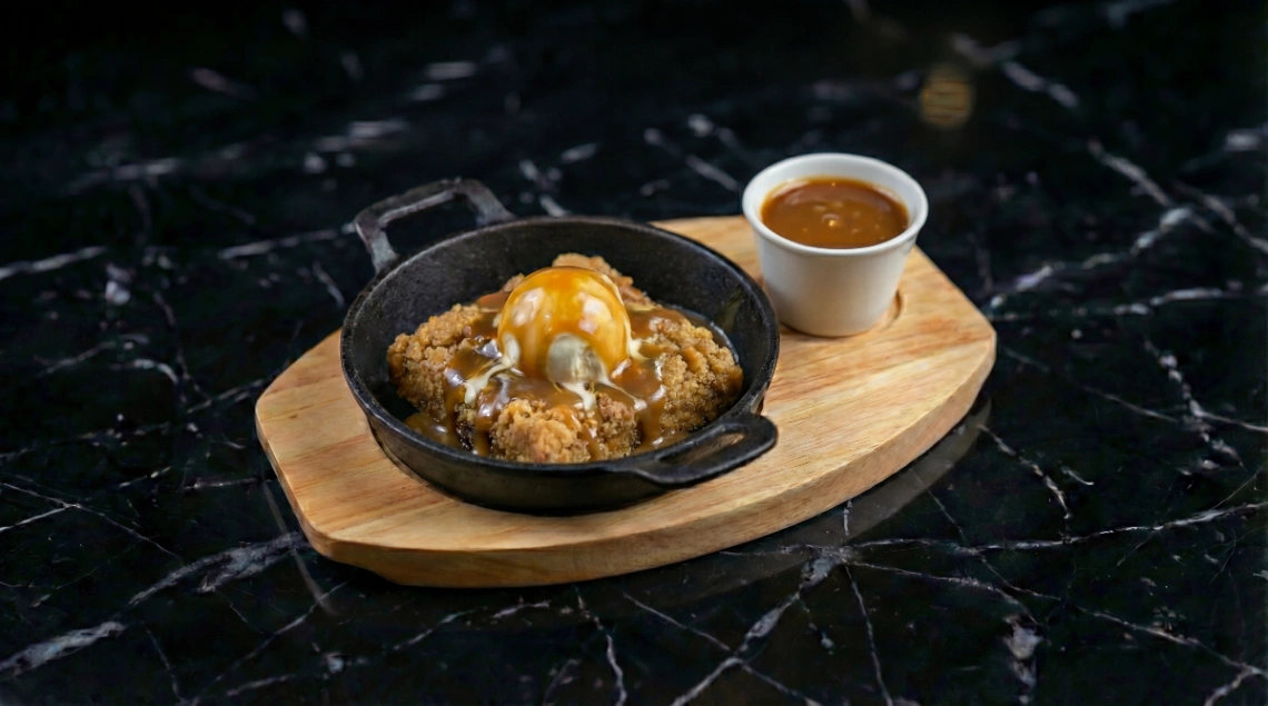 Sizzling Apple Pie